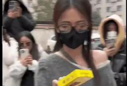 吃瓜爆料姐妹视频大全下载,一键下载尽享娱乐盛宴